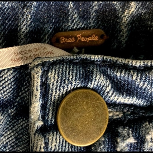 FREE PEOPLE | CUT-OFF MINI SKIRT #FML1325 - Picture 4 of 4